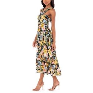 Saylor Floral Maxi Dress - Super Cute!
